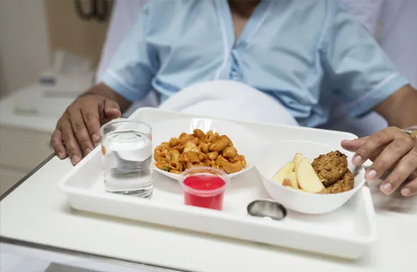 Healthcare catering meal service